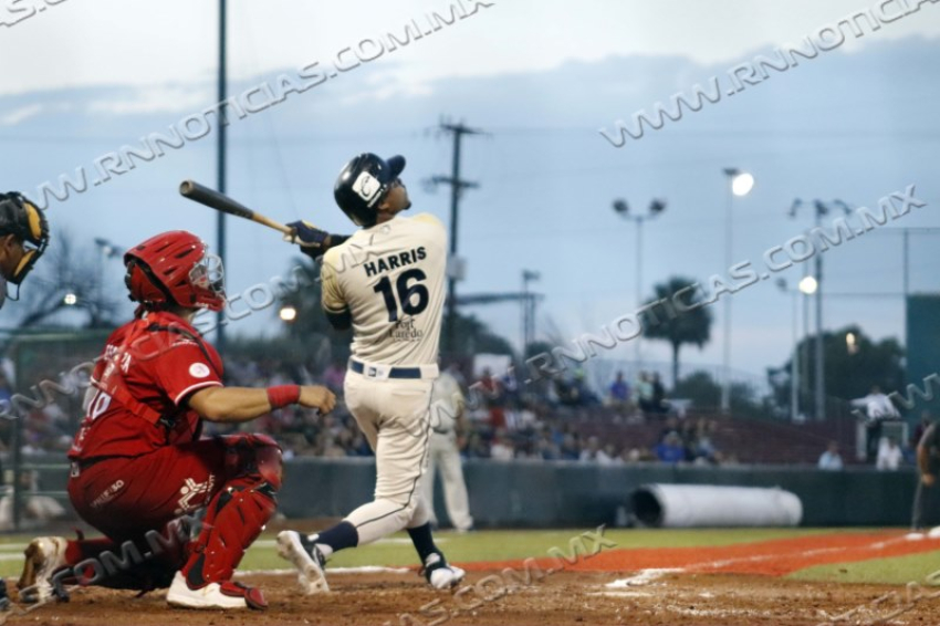 Veracruz se lleva la serie de los Dos Laredos con otro duelo cerrado