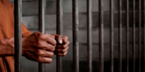 Detiene la FGE a mujer que prostitu&iacute;a a su sobrina de 13 a&ntilde;os en Morelia