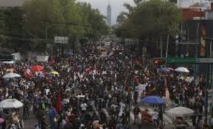 Participaron 8 mil personas en marcha de 2 de octubre; SSC-CDMX