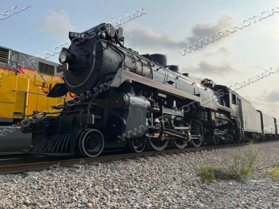 Pas&oacute; por Nuevo Laredo el tren de vapor de Canadian Pacific; recorri&oacute; Canad&aacute;, Estados Unidos y termina en M&eacute;xico