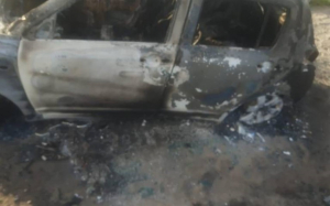 Mujer calcina a su pareja dentro de un auto en Querétaro