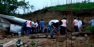 Familia queda sepultada tras derrumbe por fuertes lluvias en Chiapas