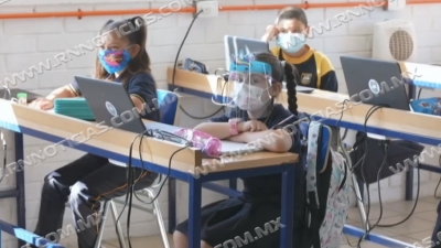 Se preparan maestros ante posible regreso a clases