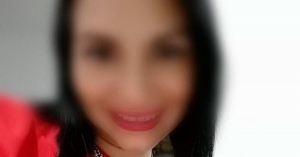 La asesinan y dejan a su bebé junto al cuerpo