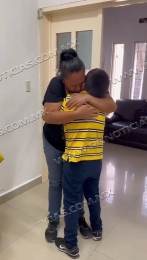 SE REENCUENTRA MADRE CON SU HIJO GRACIAS A DIF NUEVO LAREDO