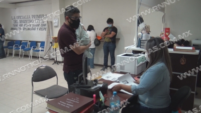 Continúan trámites en oficialías; aumenta expedición de actas de nacimientos