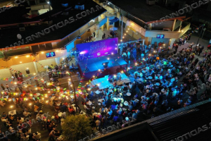 GRAN FINAL KARAOKE EN EL MERCADITO