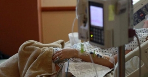 UAB: Casos graves de COVID tienen en com&uacute;n la deficiencia de Vitamina C