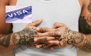 ¿Te pueden negar la Visa americana por tener tatuajes?