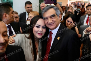 IMPULSAR&Aacute; ALCALDESA CARMEN LILIA CANTUROSAS LIDERAZGO DE NUEVO LAREDO DE LA MANO DE GOBERNADOR AM&Eacute;RICO VILLARREAL