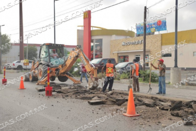 ATENDER&Aacute;N PROBLEMAS DE INUNDACI&Oacute;N EN COLONIA JU&Aacute;REZ; VIALIDAD PERMANECER&Aacute; CERRADA