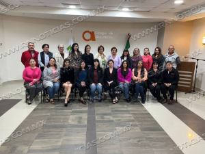 LLEVA INMUJER PL&Aacute;TICAS PREVENTIVAS DE VIOLENCIA A COLEGIO DE ARQUITECTOS