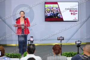 LANZA ALCALDESA CARMEN LILIA CANTUROSAS CONVOCATORIA PARA BECAS UNA NUEVA ERA DE PRIMARIA Y SECUNDARIA