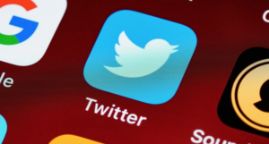 SCJN aprueba usar Twitter para hacer peticiones a las autoridades y que estas les respondan