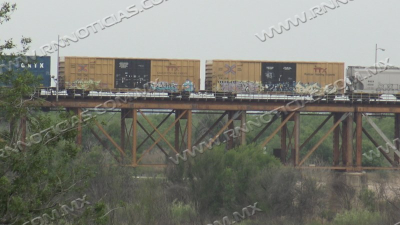 Supervisa Cila obras de construcci&oacute;n en el r&iacute;o Bravo