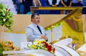 Se reanudan audiencias en el caso de Naasón Joaquín, defensa pide respeto a debido proceso