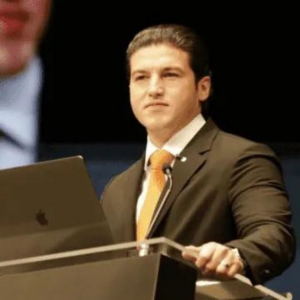 Samuel Garc&iacute;a se destapa como aspirante a la presidencia en 2024