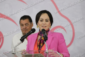 ATIENDE GOBIERNO MUNICIPAL M&Aacute;S DE 16 MIL LUMINARIAS DEL PONIENTE DE LA CIUDAD