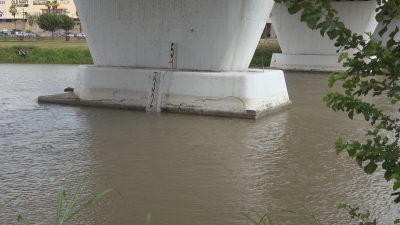 VIDEO Incrementa nivel del r&iacute;o Bravo a m&aacute;s de metro y medio por lluvias en Nuevo Laredo
