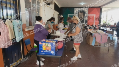 Realiza escuela Bazar para recaudar fondos