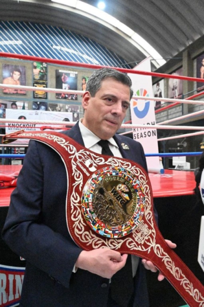 Presenta CMB cintur&oacute;n tamaulipeco para pelea de &ldquo;El Canelo&rdquo; vs Edgar Berlanga