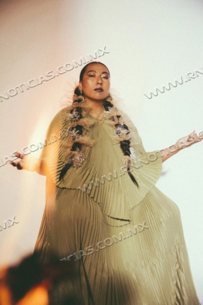 INVITA INMUJER A CONCIERTO DE MARE ADVERTENCIA LIRIKA; RAPERA QUE PARTICIPA EN WAKANDA FOREVER