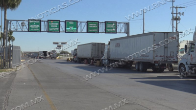Urge ampliaci&oacute;n del Puente 3 de Nuevo Laredo; Transportistas