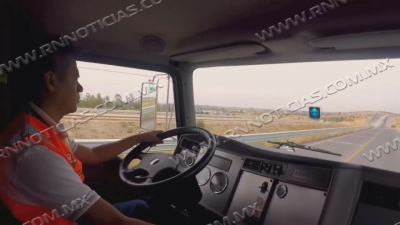Afectan olas de calor al sector transportistas; Operadores han sufrido deshidrataciones