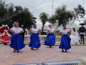 PRESENTA ESTACI&Oacute;N PALABRA Y MAQUILA CREATIVA EL ESPECT&Aacute;CULO &acute;CAMINO A MICTL&Aacute;N&acute;