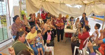 Lideran campesinas plantón en Tribunal Agrario de Altamira