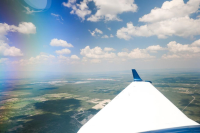 Amplían el bombardeo de las nubes