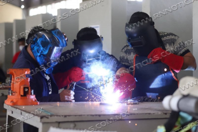 CAPACITAR&Aacute;N EN SEMINARIO A NEOLAREDENSES EN LA RAMA INDUSTRIAL