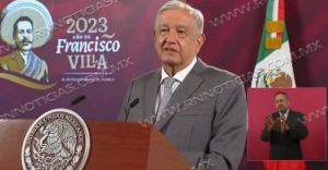 Lamenta AMLO agresi&oacute;n a secretario general de Gobierno y externa apoyo al gobernador