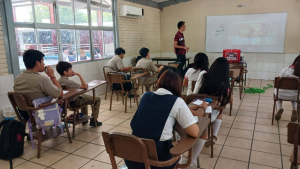 IMPACTA LLEVA MENSAJE CONTRA EL BULLYING A ESTUDIANTES DE LA SECUNDARIA NÚM. 4