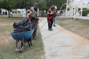 RESCATA GOBIERNO MUNICIPAL ESPACIO DEPORTIVO EN COLONIA PALMARES