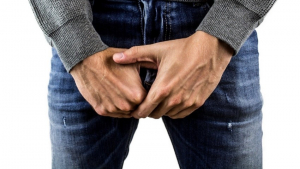 Mujer le corta los genitales a su novio por tratar de violar a su hija