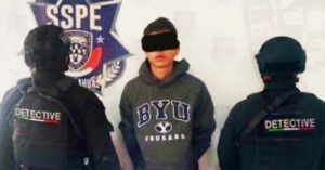 Detienen a sujeto de 19 a&ntilde;os que puso 5 bombas en cines de Chihuahua