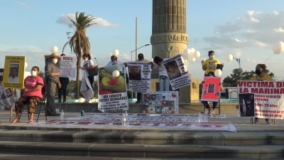 VIDEO Se manifiestan familiares de v&iacute;ctimas de desaparecidos en D&iacute;a internacional de la desaparici&oacute;n forzada