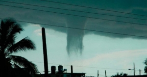 Extraño fenómeno meteorológico causa pánico en Cuba (VIDEO)