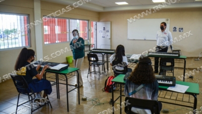 Regresan estudiantes a clases presenciales en la Escuela de M&uacute;sica