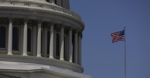Senado rechaza acuerdos y EE.UU. enfrenta cierre de gobierno