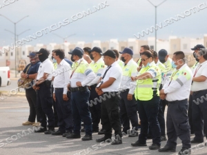ELEMENTOS DE SEGURIDAD, RECIBEN CAPACITACIÓN PARA MEJORAR ATENCIÓN A LA CIUDADANÍA