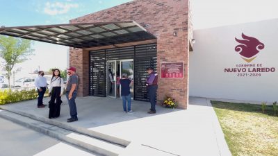 VIDEO Reabren cl&iacute;nica de salud UNE al poniente de Nuevo Laredo