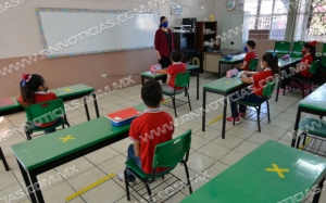 Tercera ola de COVID no debe impedir regreso a clases presenciales