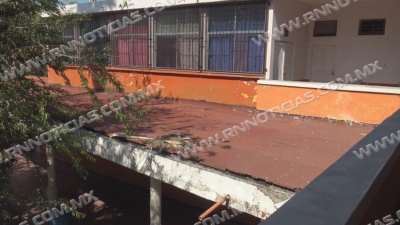 Escuelas en abandono; piden apoyo de padres de familia