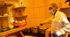 Coepris suspende un restaurante en Victoria por mala higiene; hay cuatro m&aacute;s en la mira