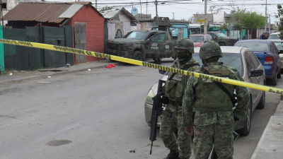 VIDEO Militares ejecutan a 5 j&oacute;venes extrajudicialmente en Nuevo Laredo