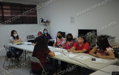 INMUJER CAPACITA  A TRABAJADORAS DEL HOGAR SOBRE SUS DERECHOS
