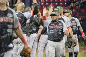 Los l&iacute;deres de la LMB cierran semana visitando a Monclova