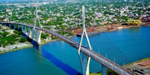 Alerta: temen que colapse el Puente Tampico